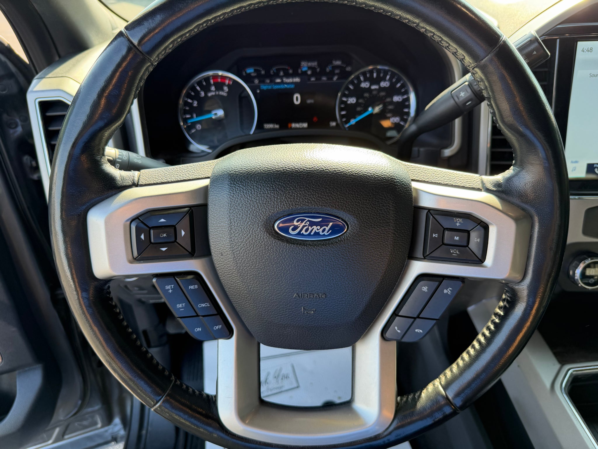 2022 Ford F-350 LARIAT