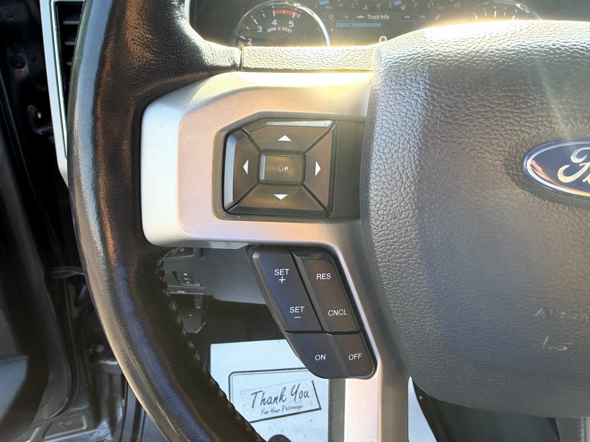 2022 Ford F-350 LARIAT