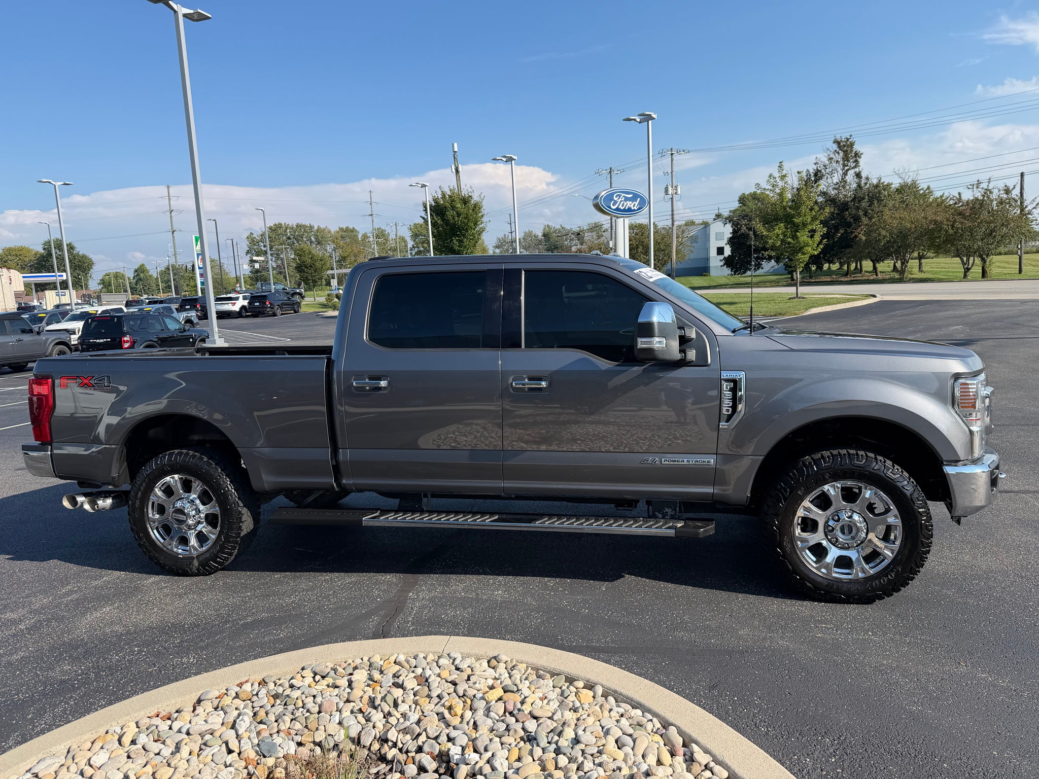 2022 Ford F-350 LARIAT