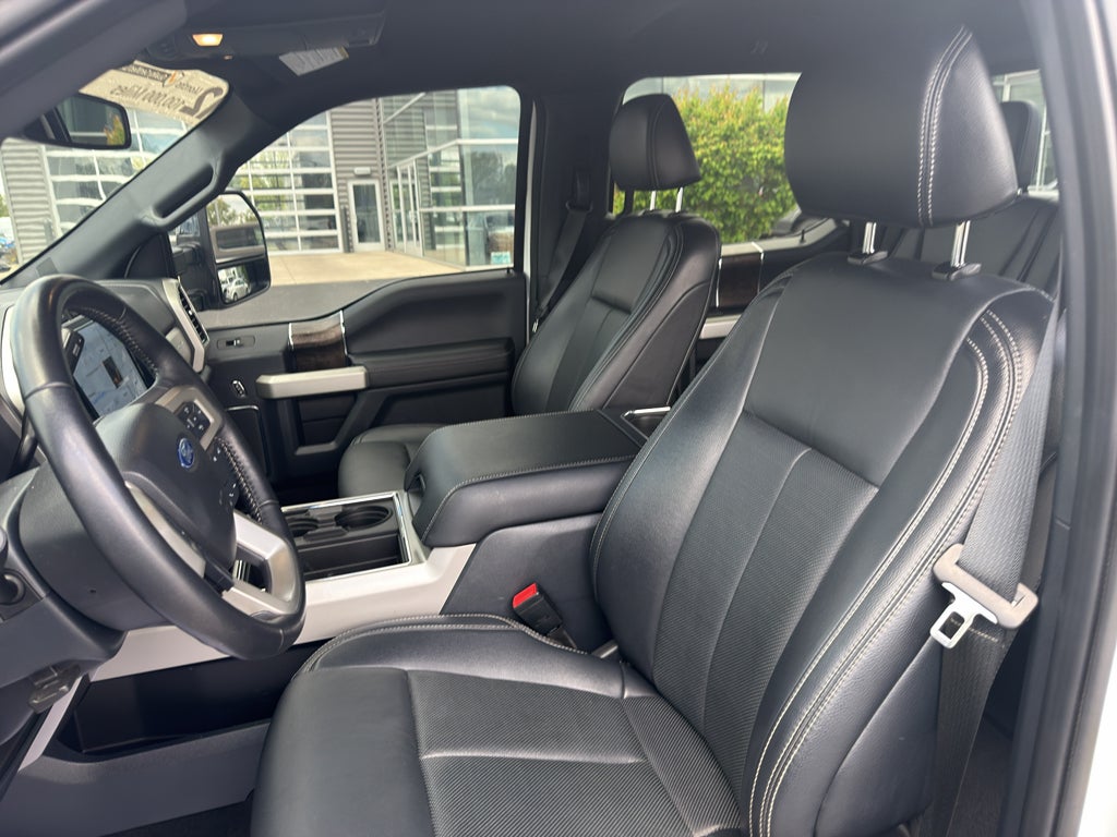 2022 Ford F-350 LARIAT