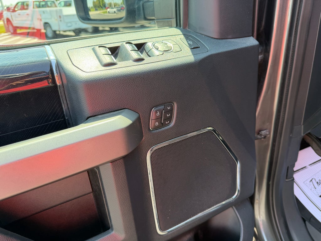 2022 Ford F-350 Platinum
