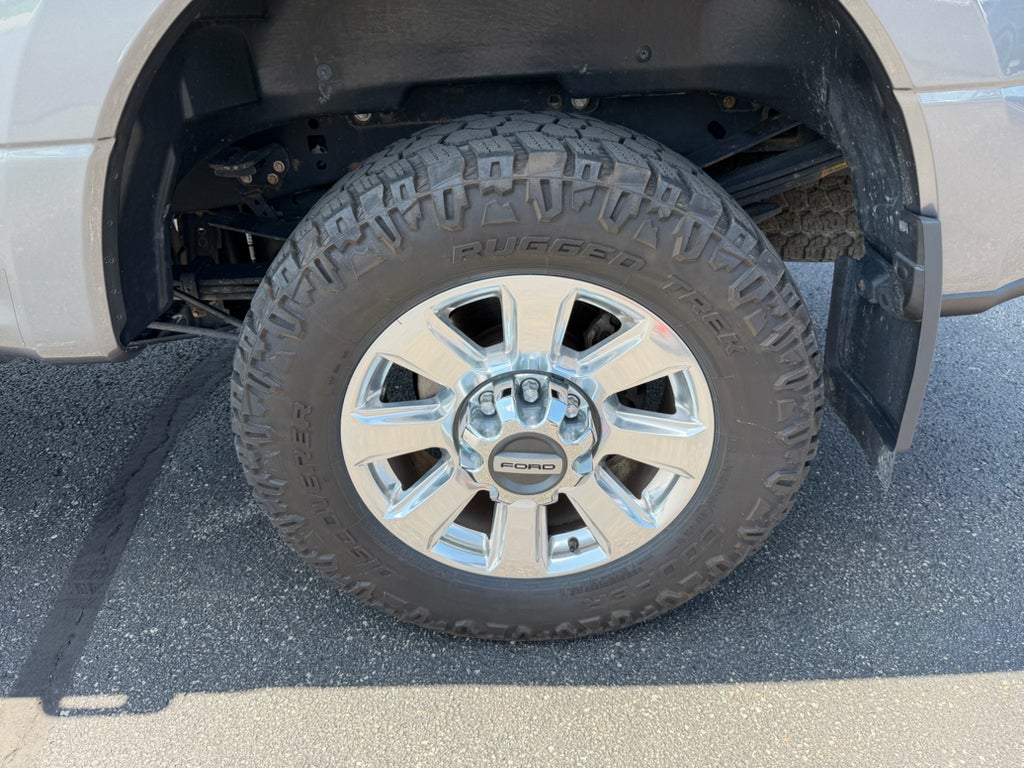 2022 Ford F-350 Platinum