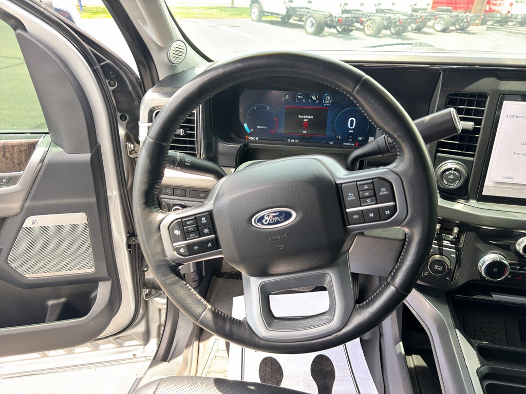 2024 Ford F-350 LARIAT
