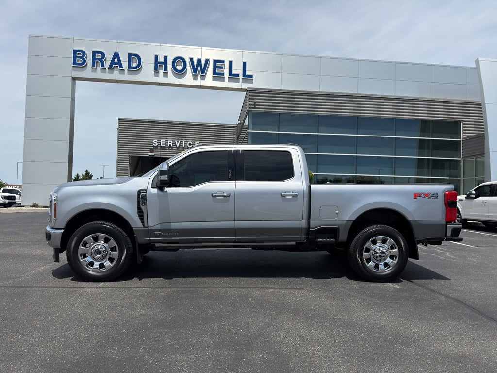 2024 Ford F-350 LARIAT