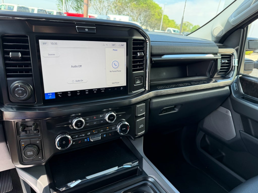 2026 Ford F-350 LARIAT
