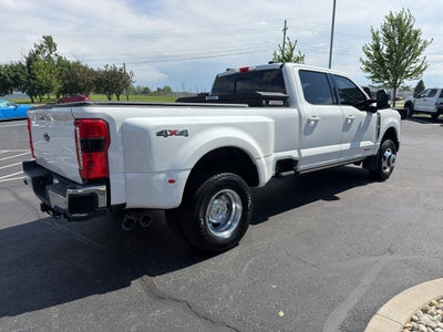 2024 Ford F-350 LARIAT