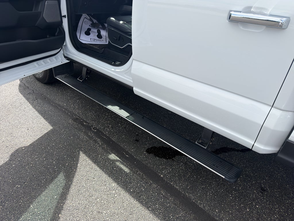 2023 Ford F-350 LARIAT