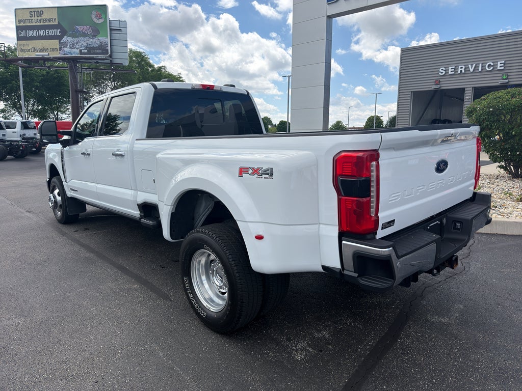 2023 Ford F-350 LARIAT