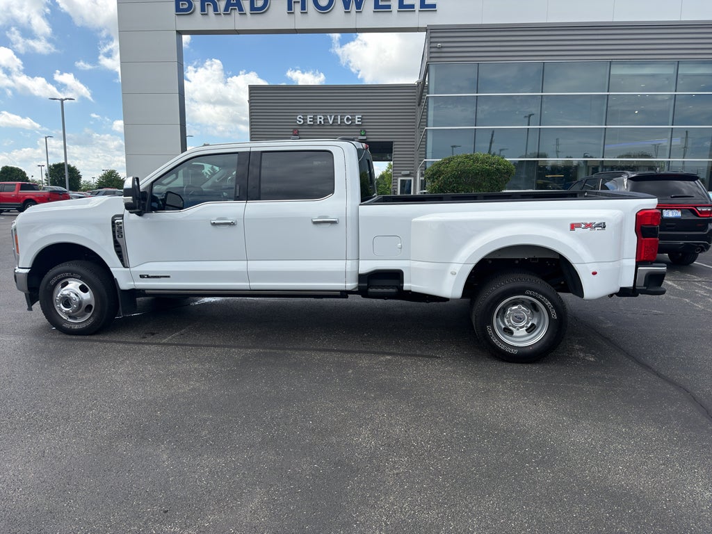2023 Ford F-350 LARIAT