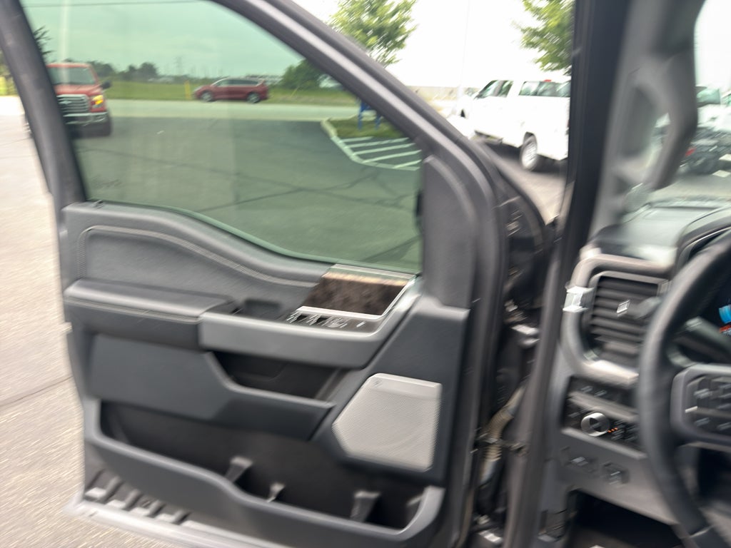 2023 Ford F-350 LARIAT