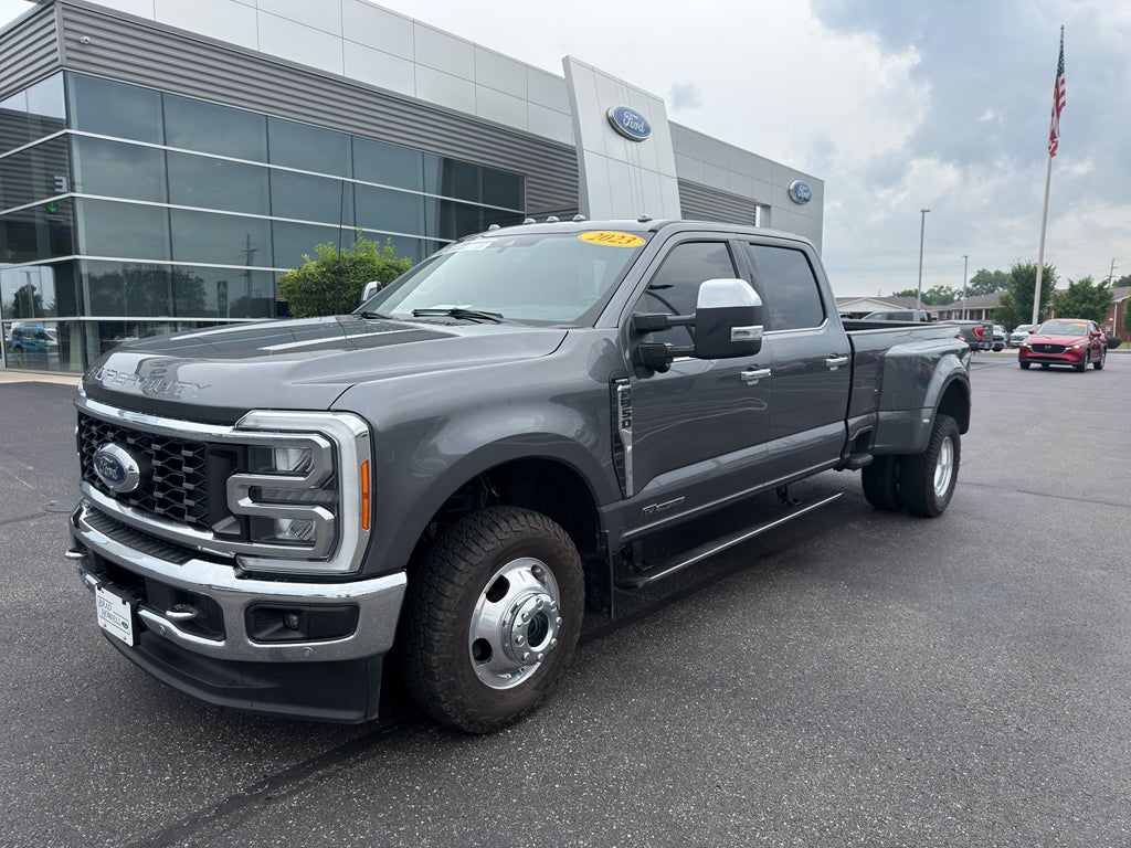 2023 Ford F-350 LARIAT
