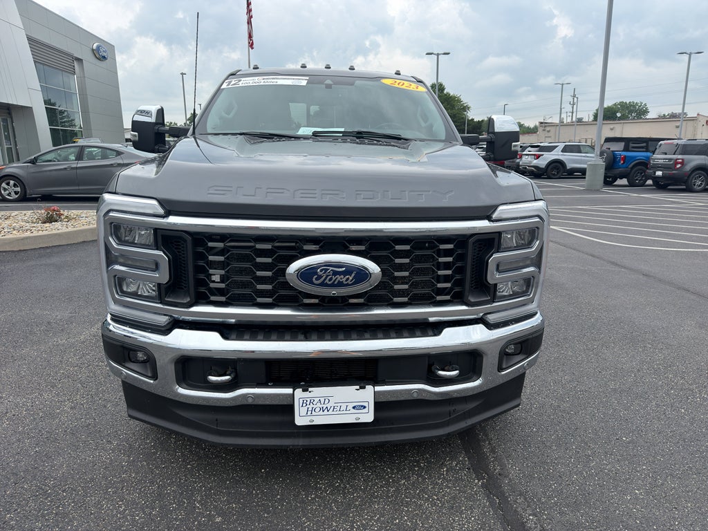 2023 Ford F-350 LARIAT