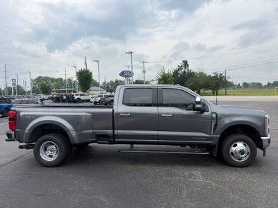 2023 Ford F-350 LARIAT