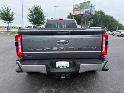 2023 Ford F-350 LARIAT