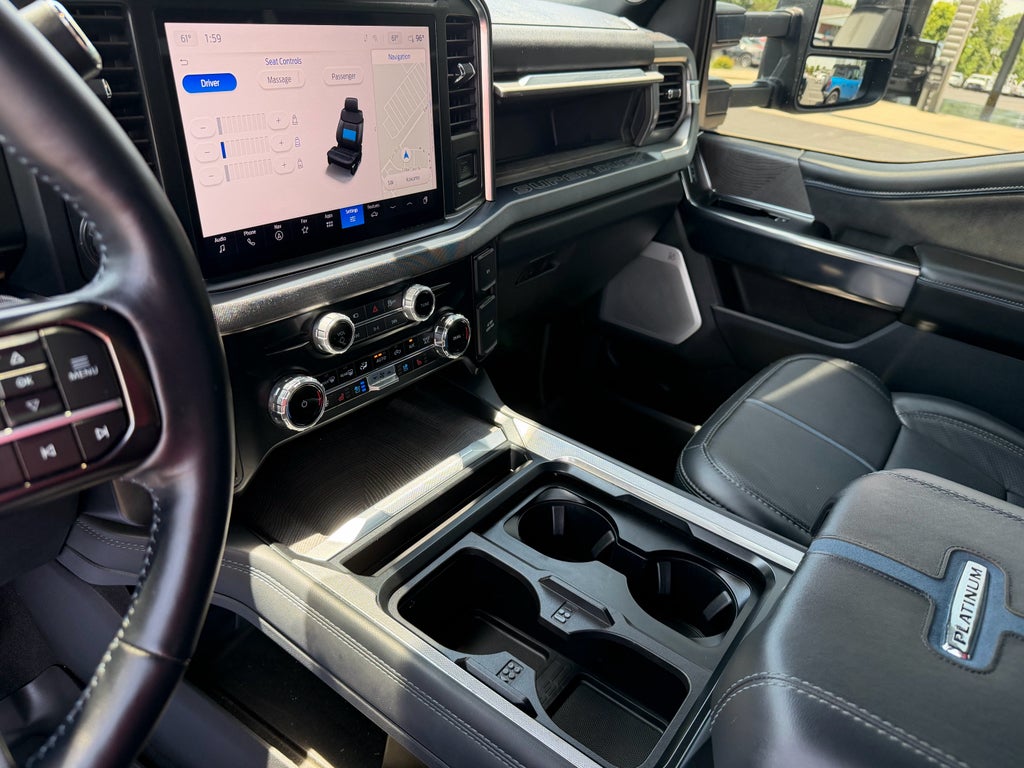 2025 Ford F-450 Platinum