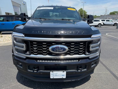 2025 Ford F-450 Platinum