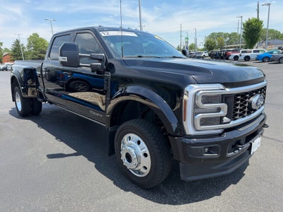 2025 Ford F-450 Platinum