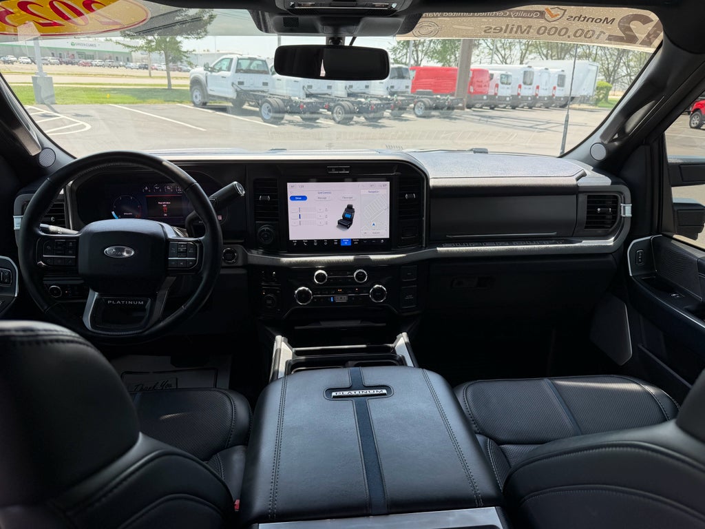 2025 Ford F-450 Platinum