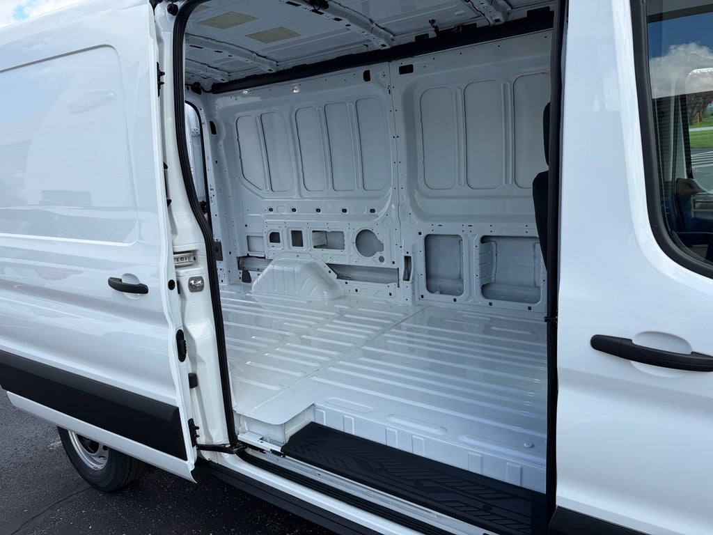 2026 Ford Transit Van Base