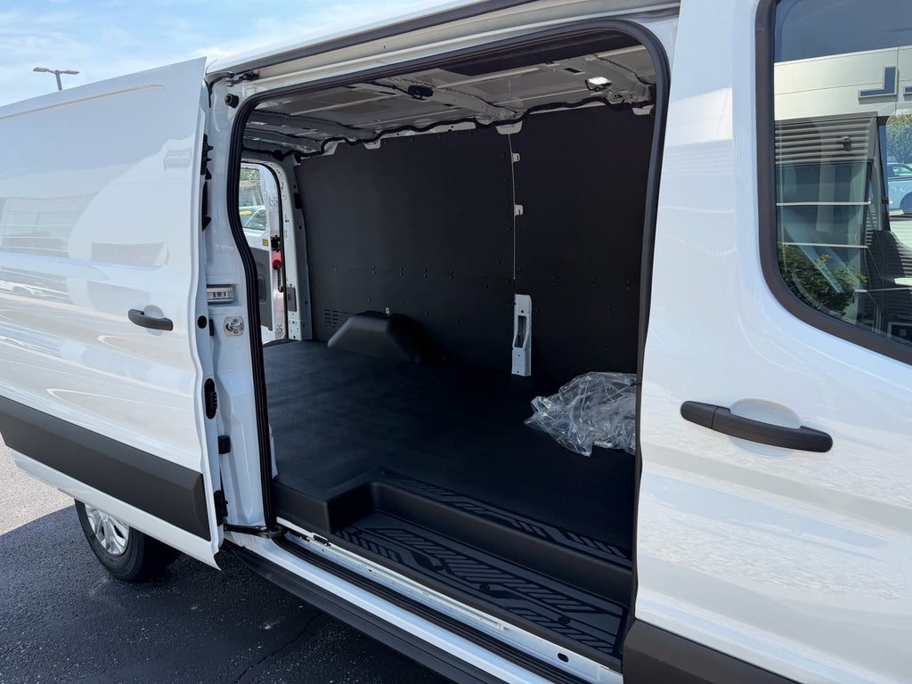 2026 Ford Transit Van Base