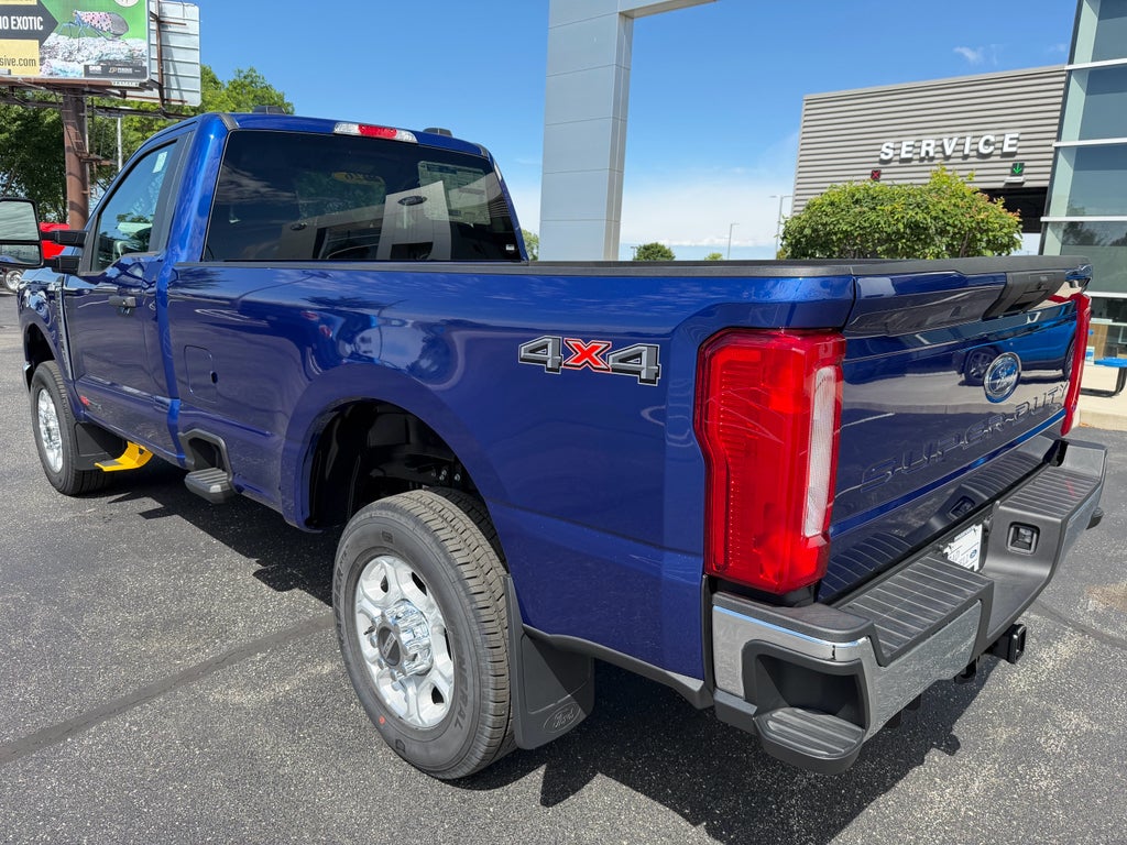 2026 Ford F-350 XLT