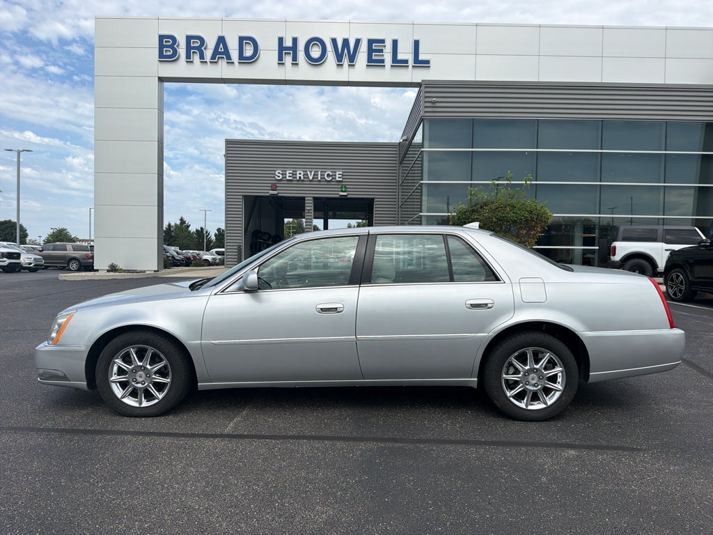 2010 Cadillac DTS w/1SC