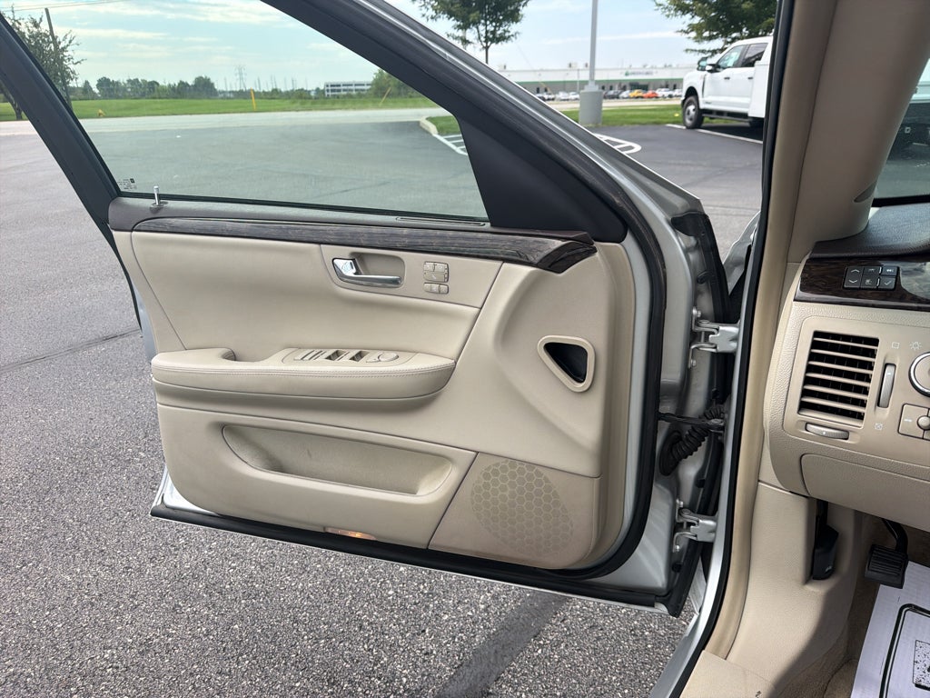 2010 Cadillac DTS w/1SC