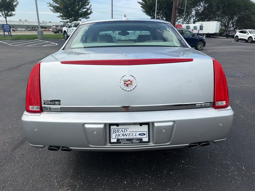 2010 Cadillac DTS w/1SC