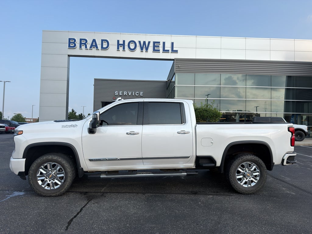 2024 Chevrolet Silverado High Country