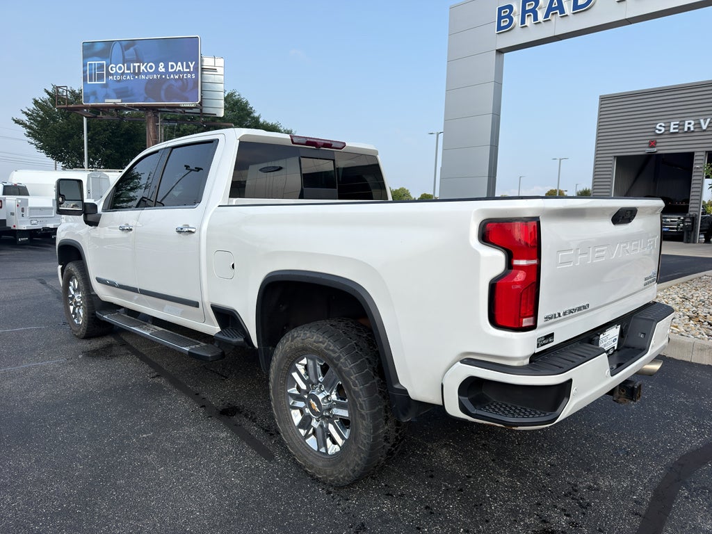 2024 Chevrolet Silverado High Country