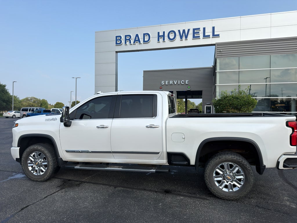 2024 Chevrolet Silverado High Country