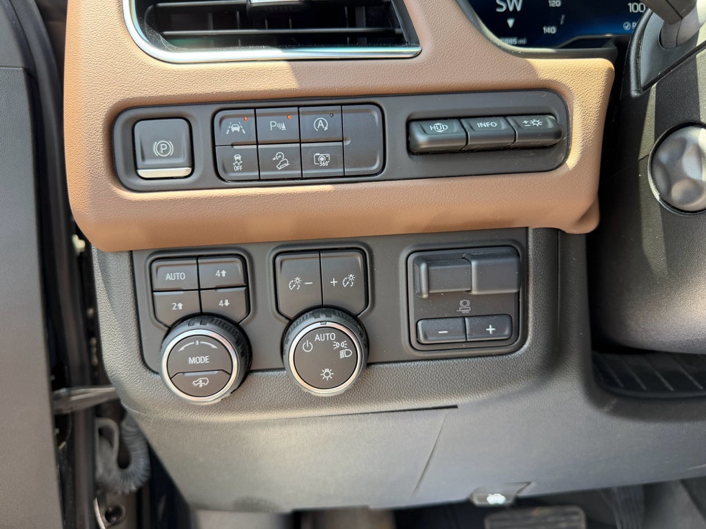 2023 Chevrolet Suburban High Country