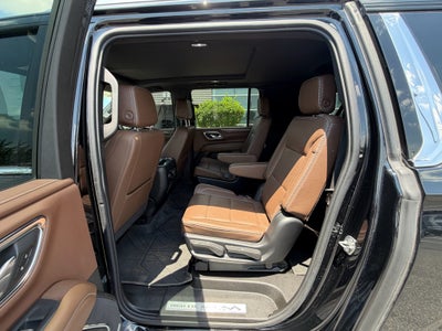 2023 Chevrolet Suburban High Country
