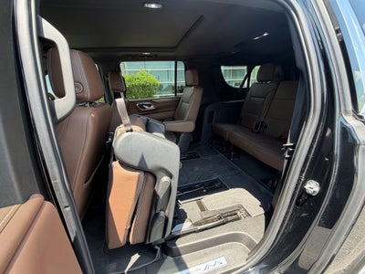 2023 Chevrolet Suburban High Country