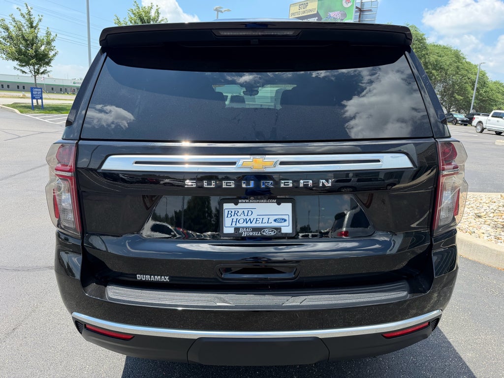 2023 Chevrolet Suburban High Country