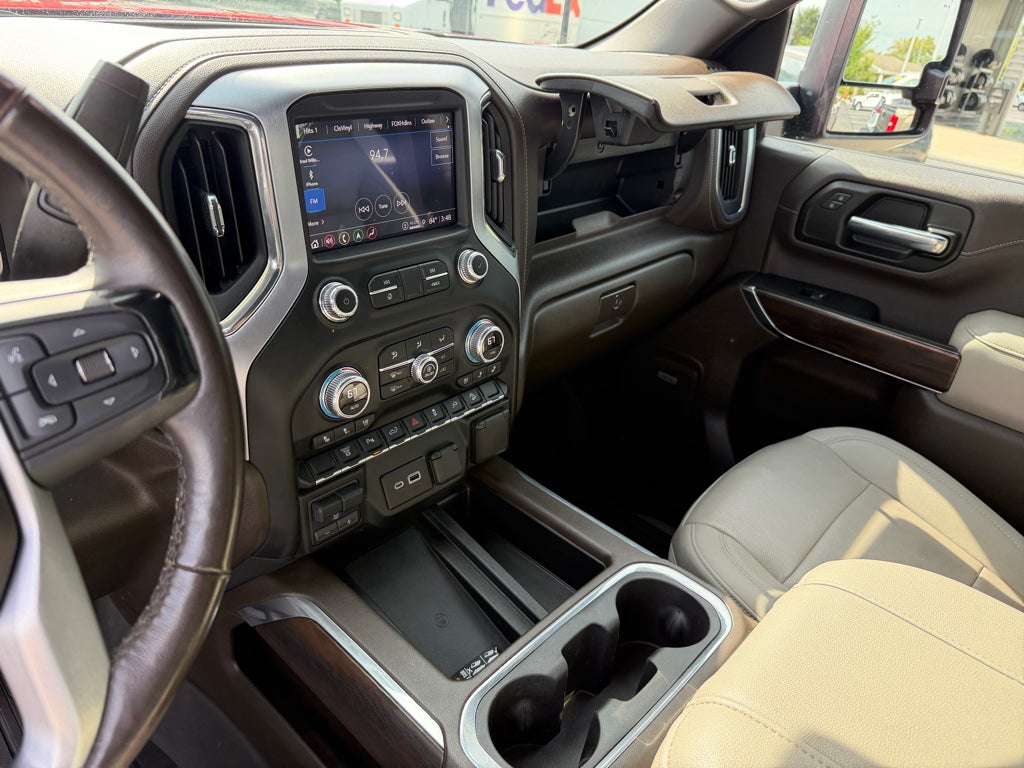 2023 GMC Sierra SLT