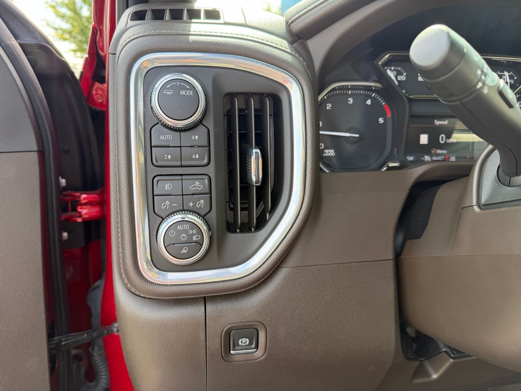 2023 GMC Sierra SLT