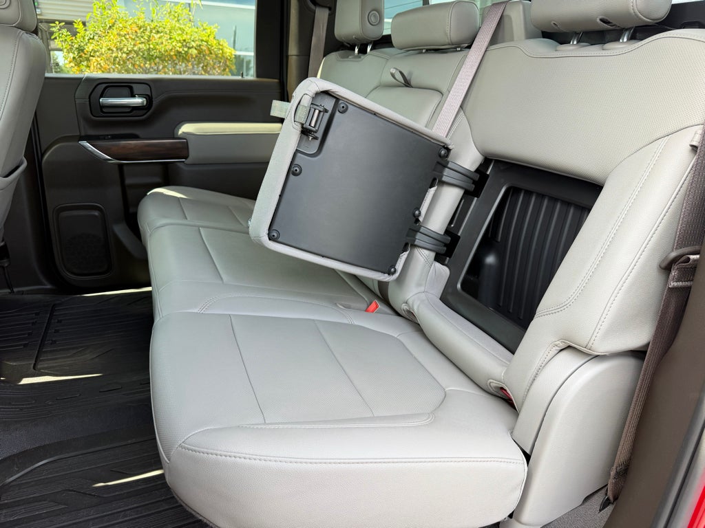2023 GMC Sierra SLT