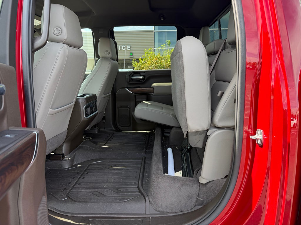 2023 GMC Sierra SLT