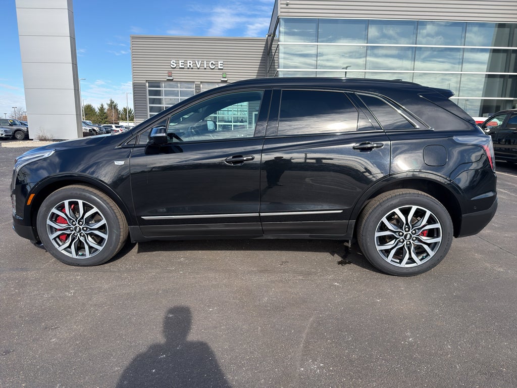 2022 Cadillac XT5 AWD Sport