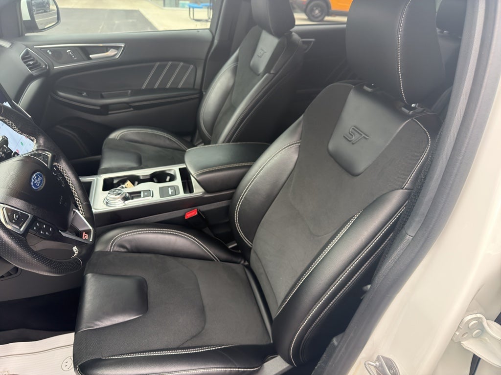 2023 Ford Edge ST
