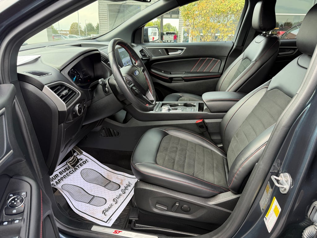 2023 Ford Edge ST-Line