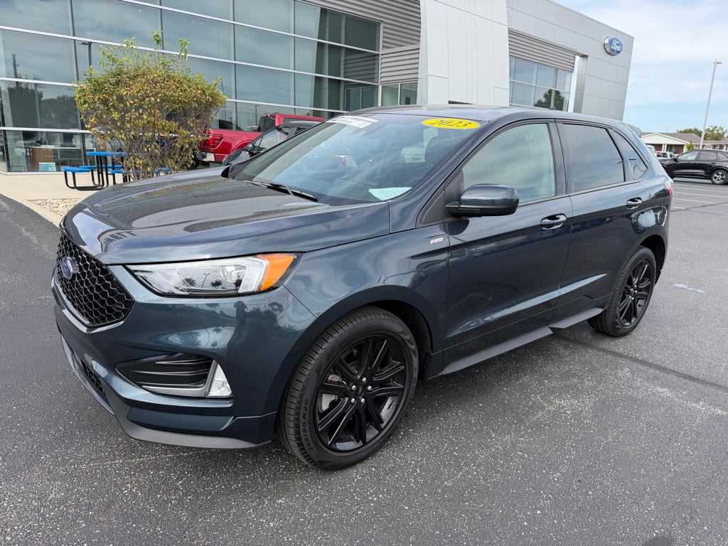 2023 Ford Edge ST-Line