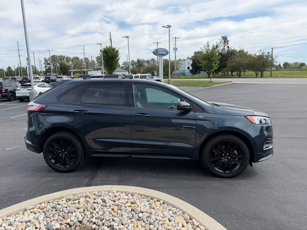 2023 Ford Edge ST-Line