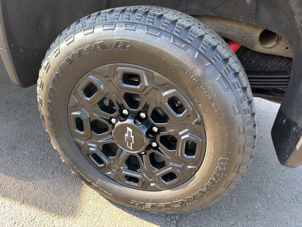 2024 Chevrolet Silverado LT