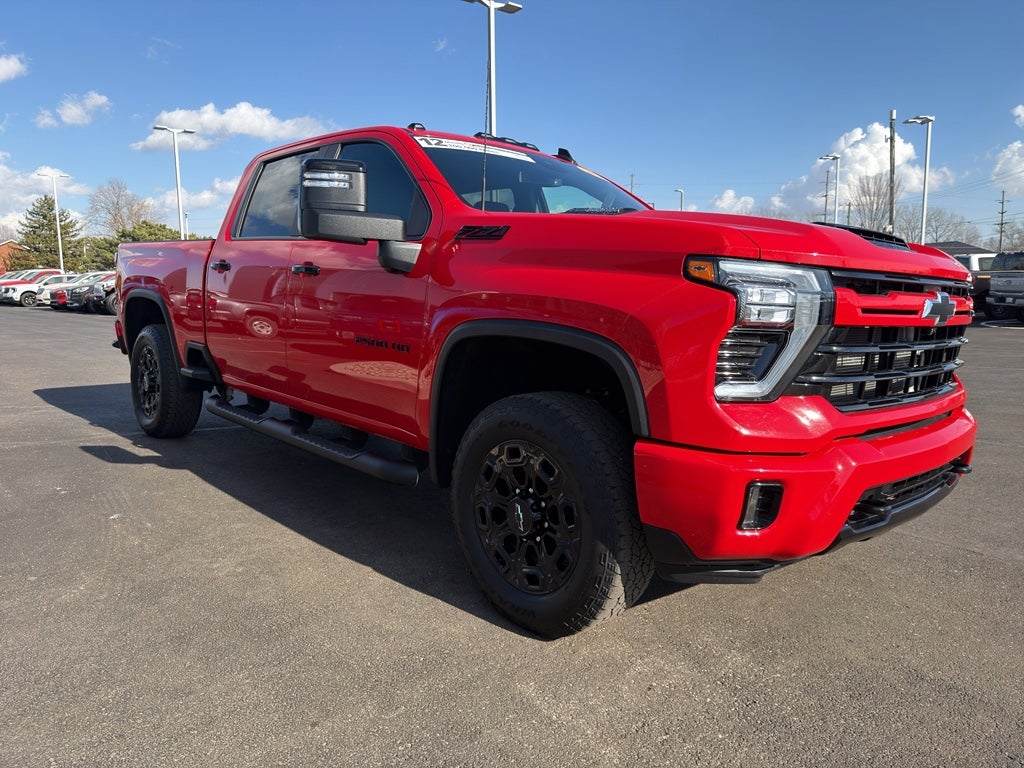 2024 Chevrolet Silverado LT