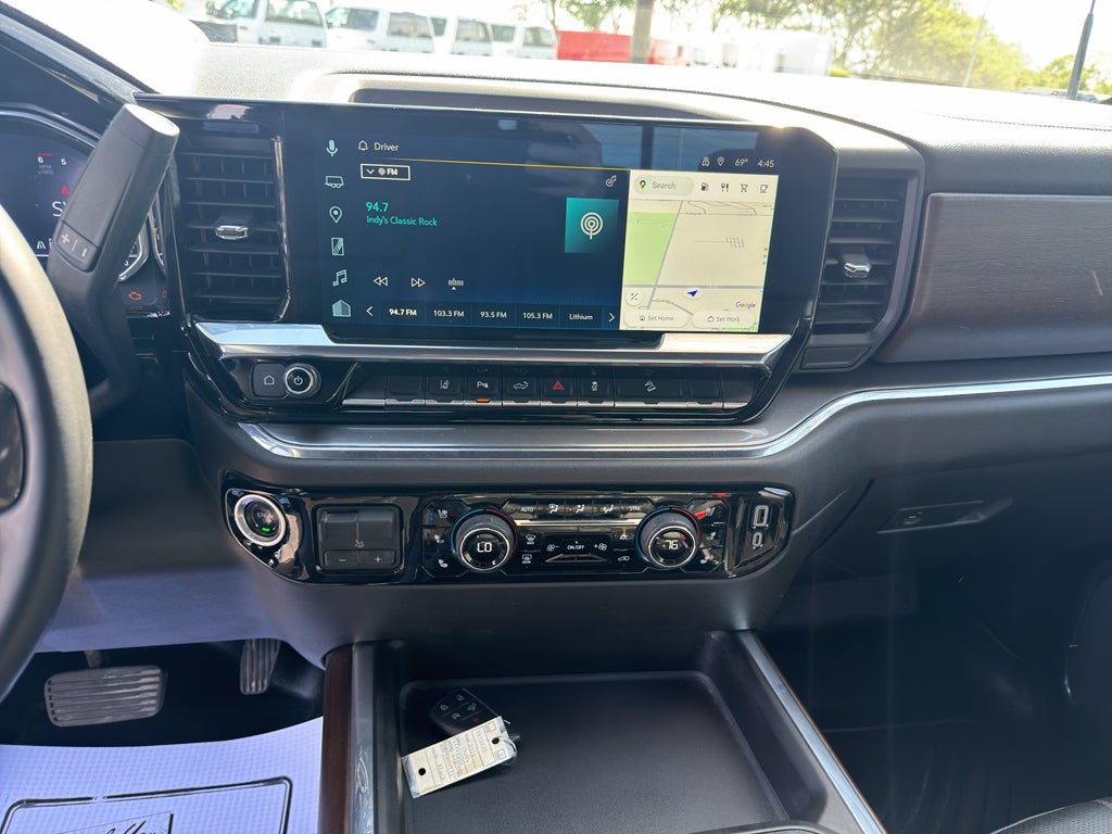 2024 Chevrolet Silverado High Country