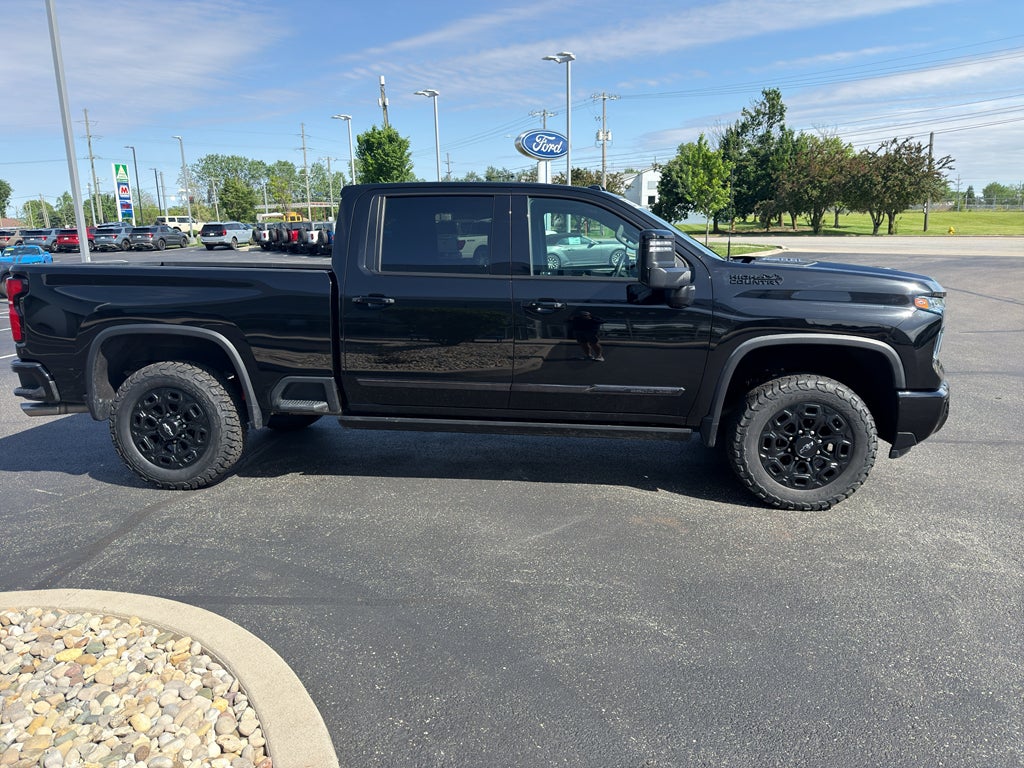 2024 Chevrolet Silverado High Country