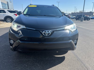 2016 Toyota RAV4 LE