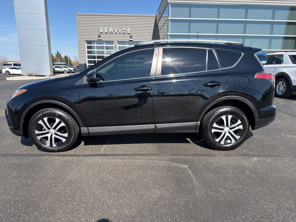 2016 Toyota RAV4 LE